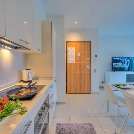 Prestige Du 27 - Happy * Lugano