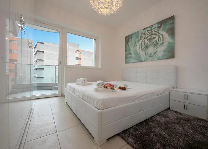 Appartement Prestige Du 27 - Happy *